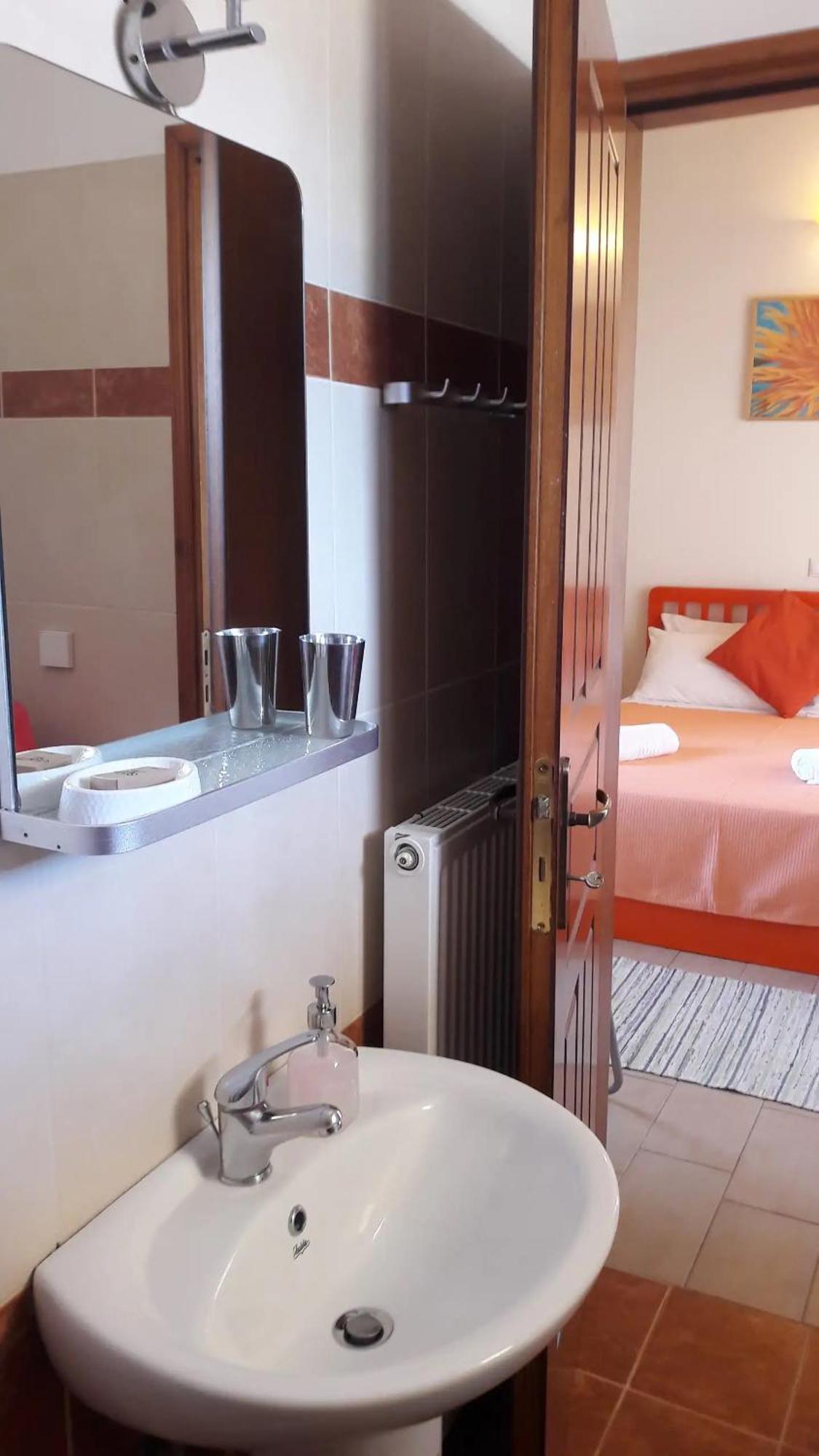 Apartamento Karantonis House Leonídion Exterior foto
